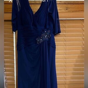 Elegant Navy Blue Evening Dress